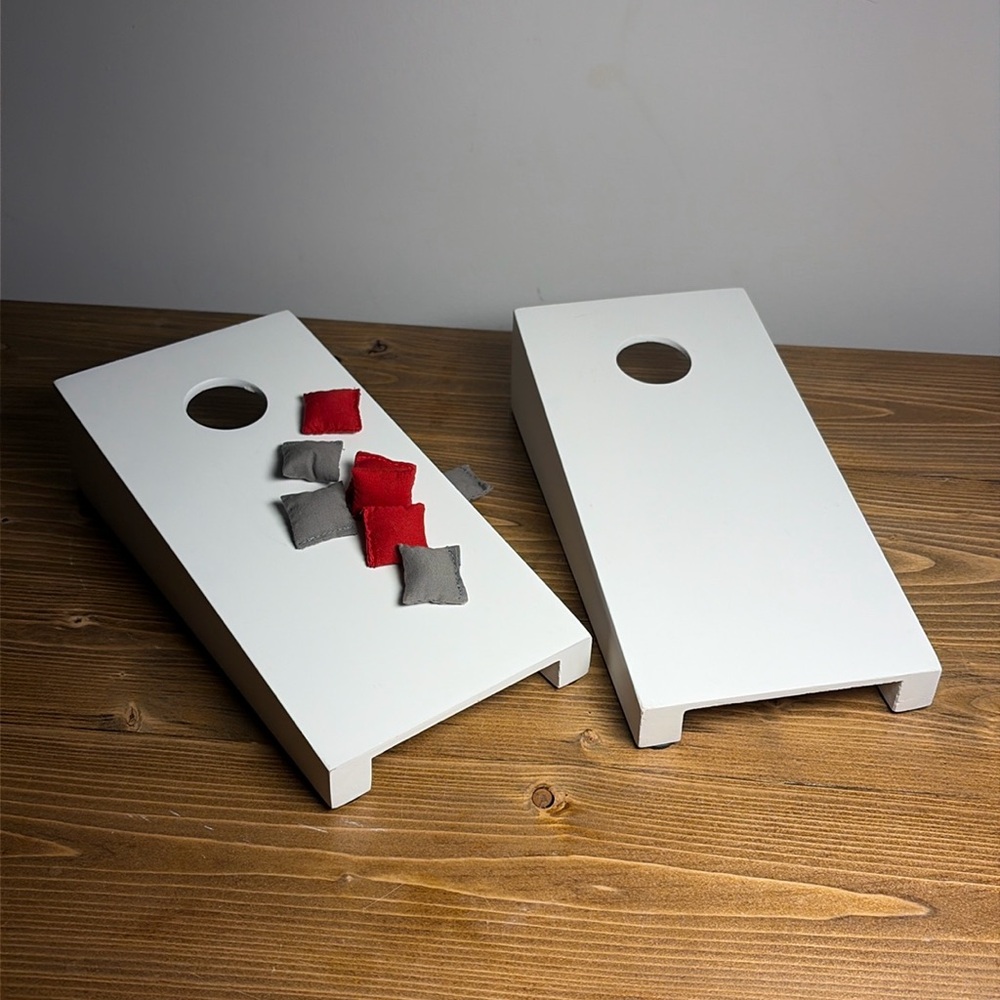 Mini Cornhole set with mini bean bags